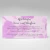 Rückseite: Save the Date Karte, Hochzeit, zweiseitige Hochzeitskarte, Din lang, Querformat, modern, zart rosa Blumenmotiv, monochrom, weiße Kaligrafie Schrift, besonders, zeitlos, elegant, Mustertext, veränderbare Farbe der Schrift in blau, rot, grau, grün, starhochzeit